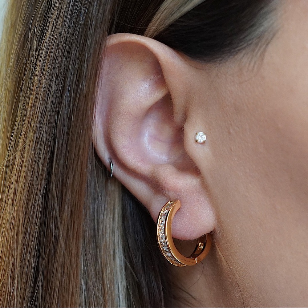 Hoop diamond earrings
